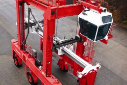 Konecranes Boxrunner – container handling flexibility, speed and safety at your fingertips. © Konecranes Oyj Abp (photo: Elena Tiihonen)