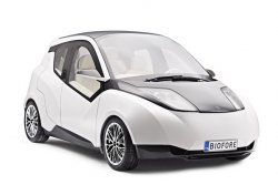 The Biofore Concept Car drives sustainable change through innovative use of biomaterials.© UPM (photo: Industrial News Service)