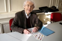 <p>“It’s a cultural achievement to promote writing by hand,” says Bernard Bouvet, chairman of the French Union Professionnelle de la <em>Carte Postale<strong> (</strong></em>UPCP). © Iggesund</p> 