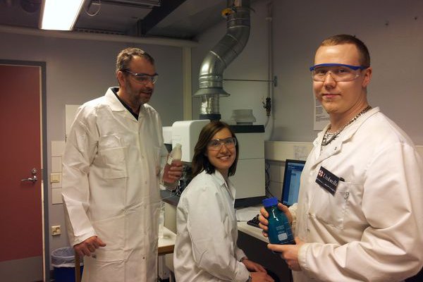 The R&D Team: Dr Kenneth Ekman (ChrisolteQ), Sophia von Haartman and thesis worker Samuli Lempiäinen. © Ab Nanol Technologies Oy
