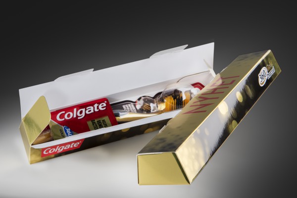 <p><strong>Caption:</strong>Colgate’s gold toothbrush, the Gold 360⁰, was launched in Norway in packaging in the form of a gold bar. The packaging is printed on Invercote Metalprint Digital 300 g/m² + 29 g/m², 420 µm, 16.5 pt.</p>
<p> </p>