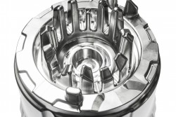 <p>Figure 4 shows a fully machined mould insert with 5 axes with closely arranged and deep cavities</p> (photo: )